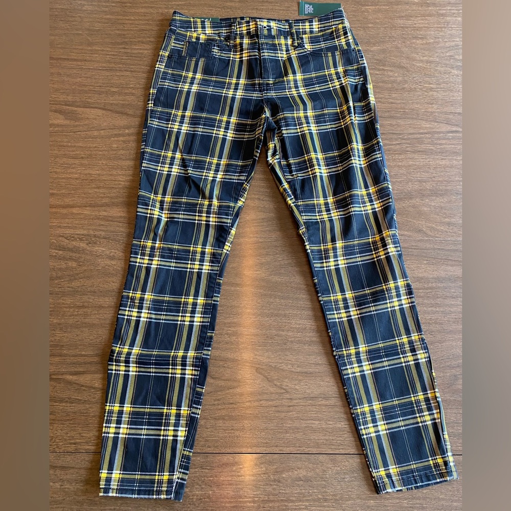 Wild Fable for Target Size 10 Black and Yellow Plaid Pants